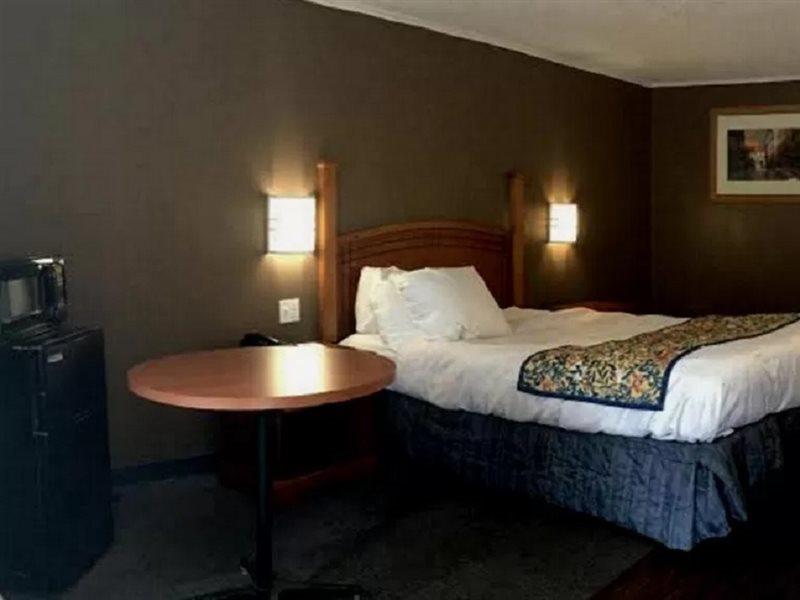 Americas Best Value Inn & Suites Jackson Exteriér fotografie