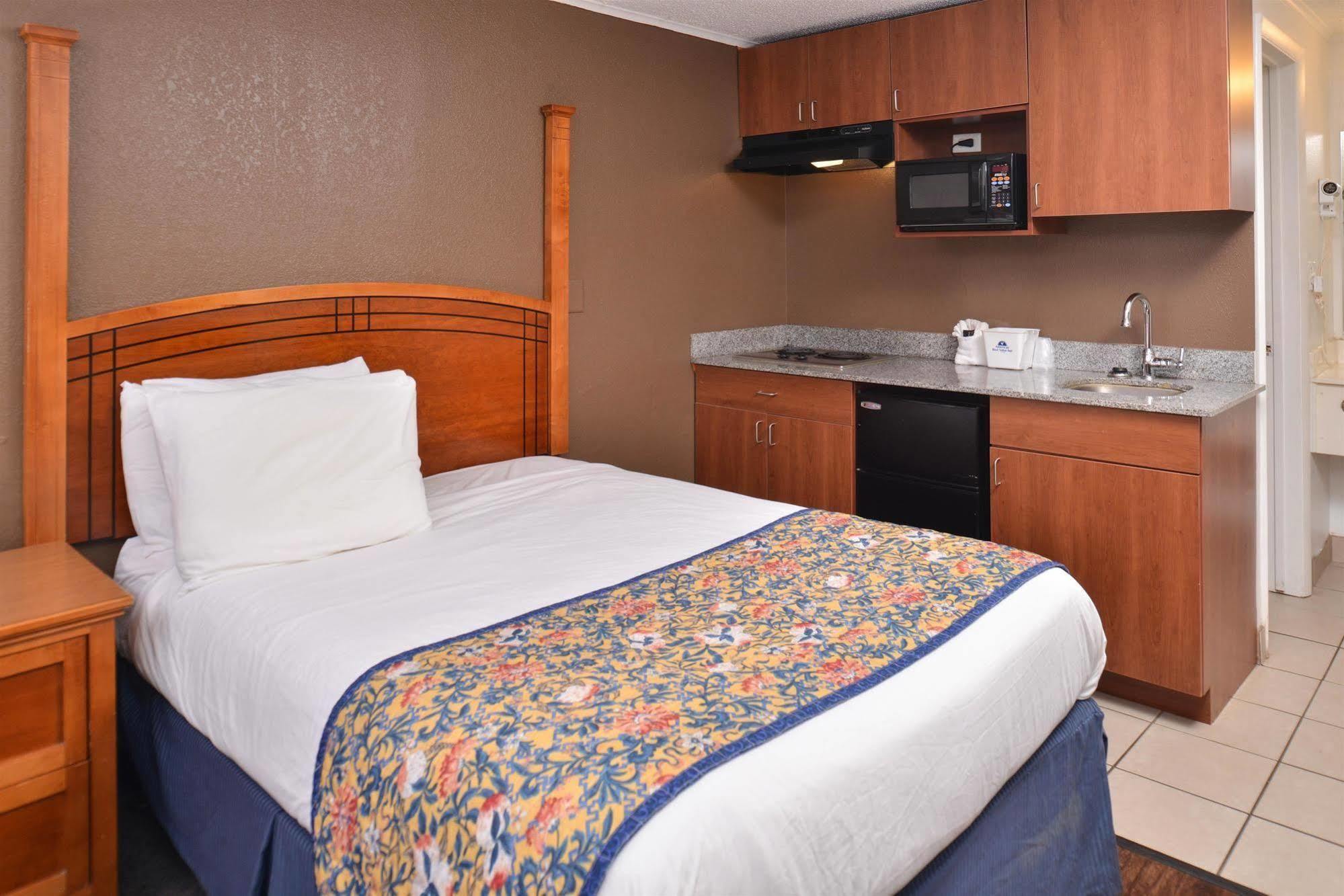 Americas Best Value Inn & Suites Jackson Exteriér fotografie